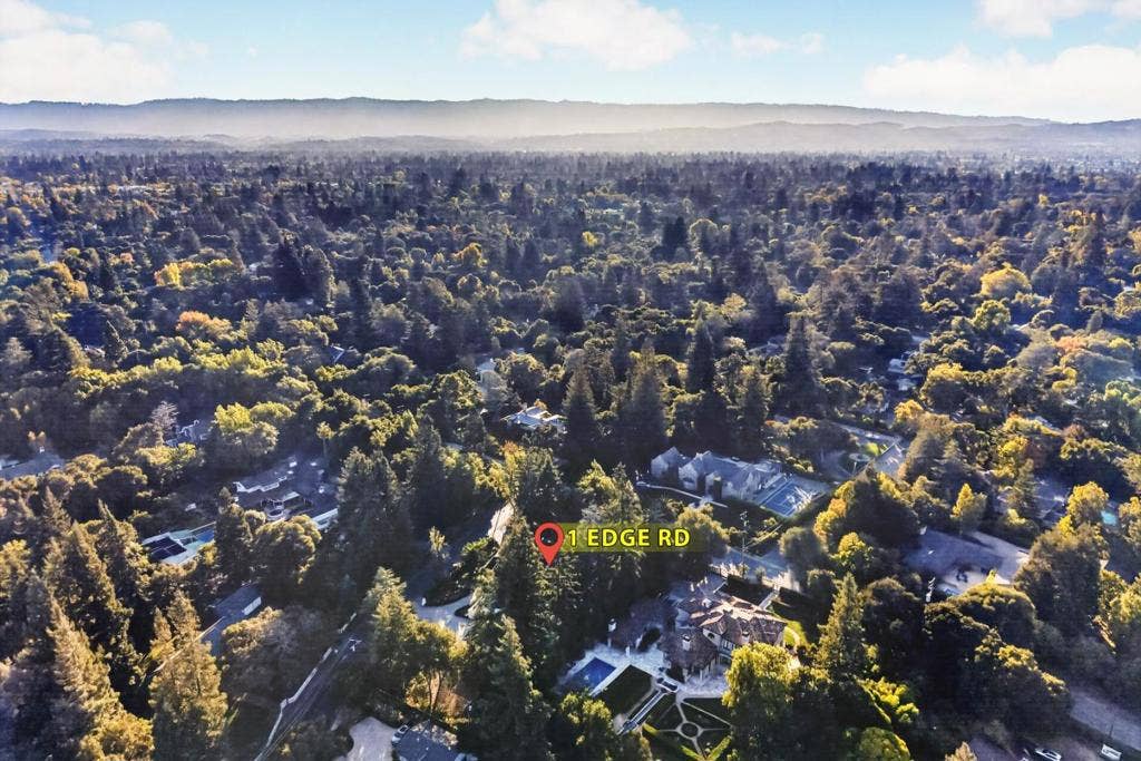 1 Edge, Atherton, CA 94027 1 Edge, Atherton, CA 94027