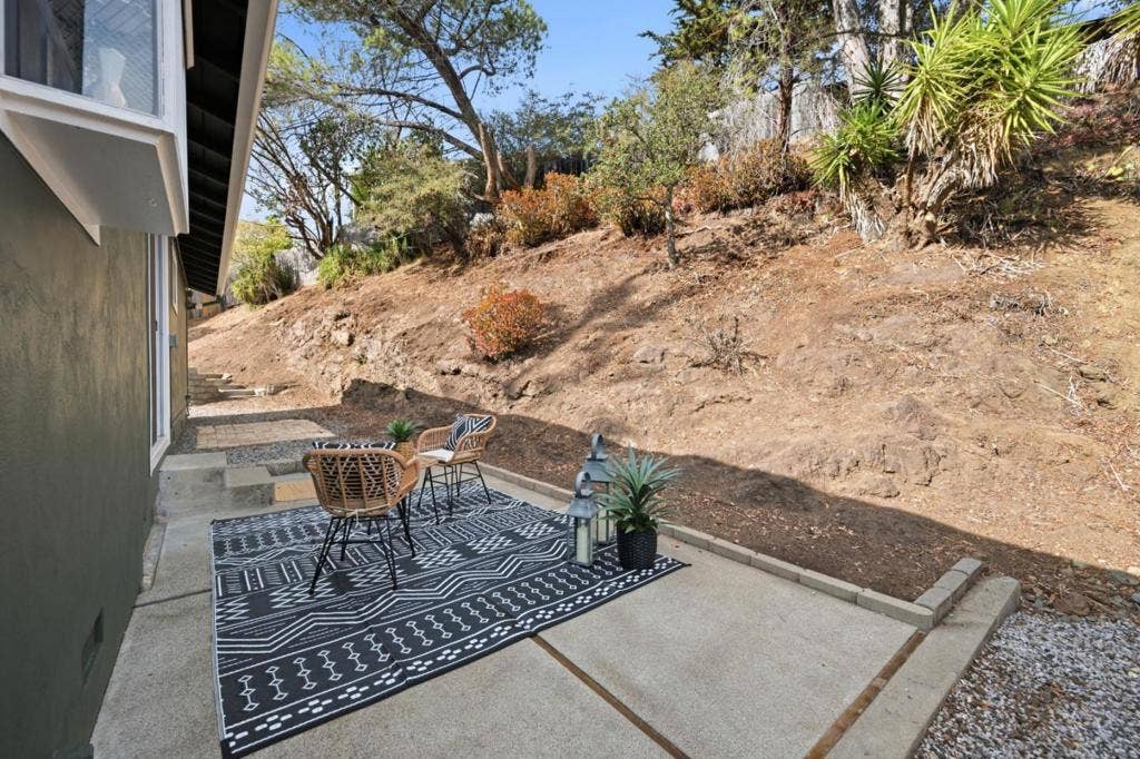 2634 Prindle Road, Belmont, CA 94002 2634 Prindle Road, Belmont, CA 94002