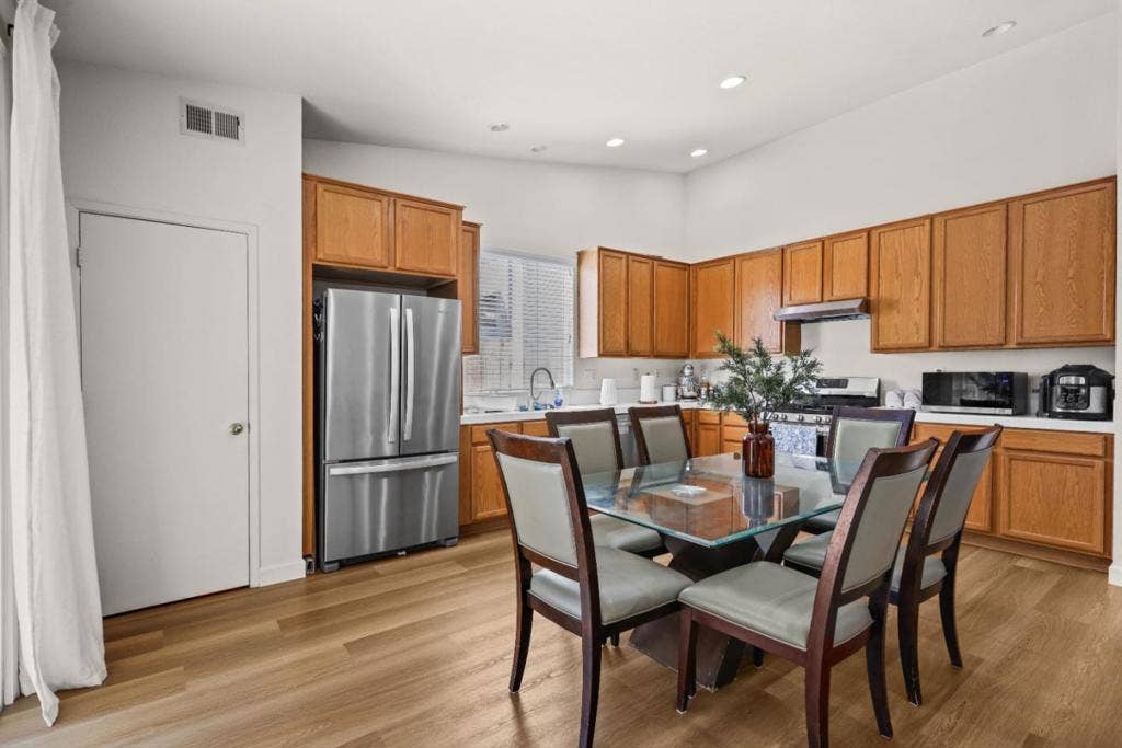 2710 Sebastan Lane, Stockton, CA 95212