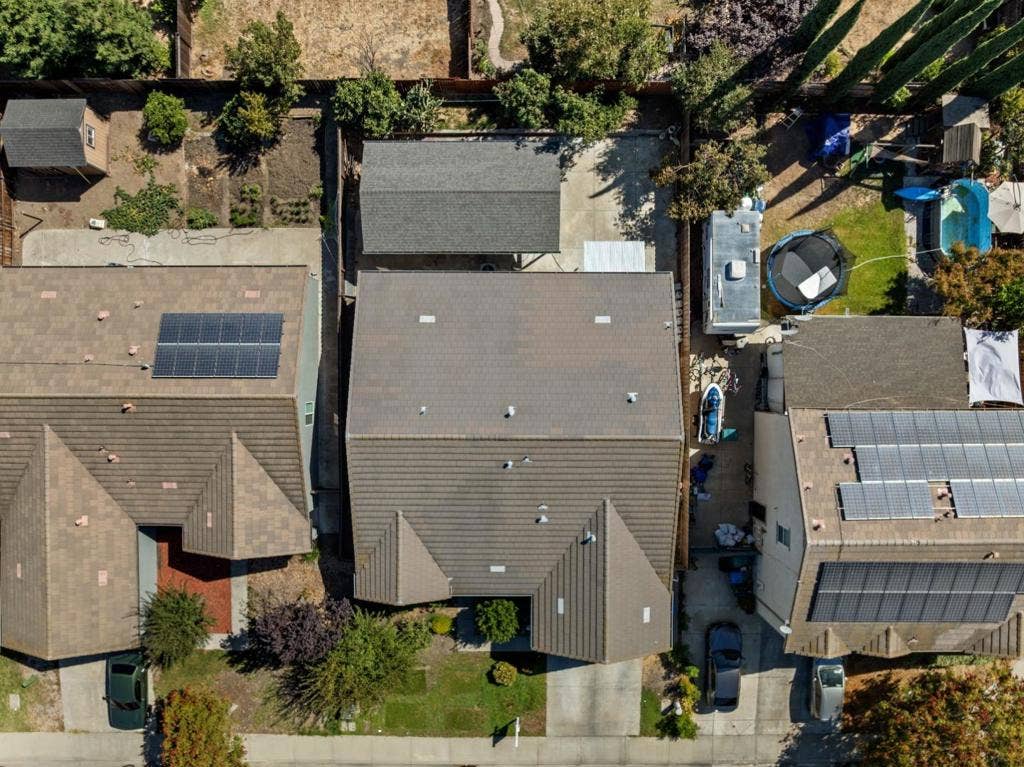 2710 Sebastan Lane, Stockton, CA 95212