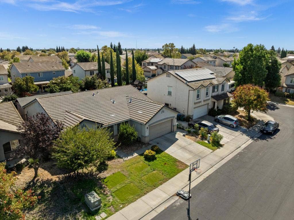 2710 Sebastan Lane, Stockton, CA 95212