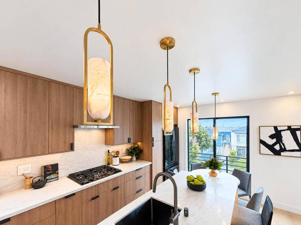 2070 46th Avenue, San Francisco, CA 94116