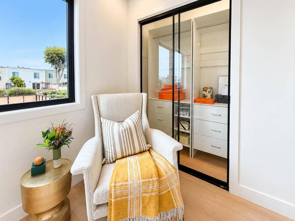 2070 46th Avenue, San Francisco, CA 94116