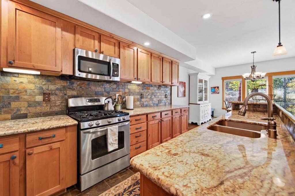 11744 Hope Court, #A, Truckee, CA 96161 11744 Hope Court, #A, Truckee, CA 96161