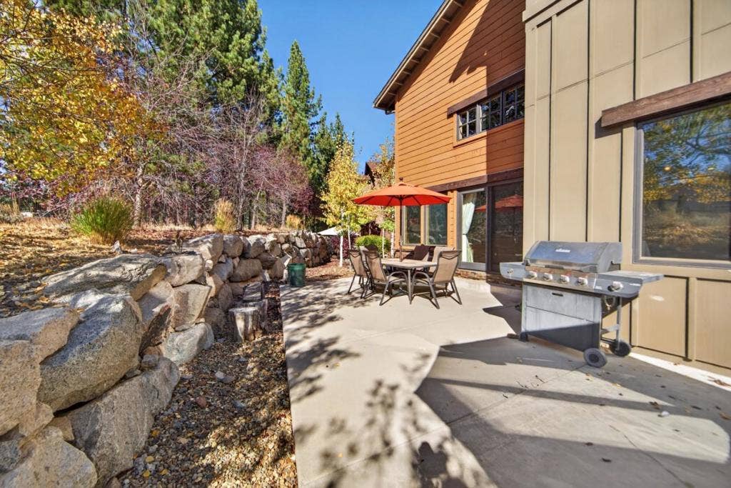 11744 Hope Court, #A, Truckee, CA 96161 11744 Hope Court, #A, Truckee, CA 96161