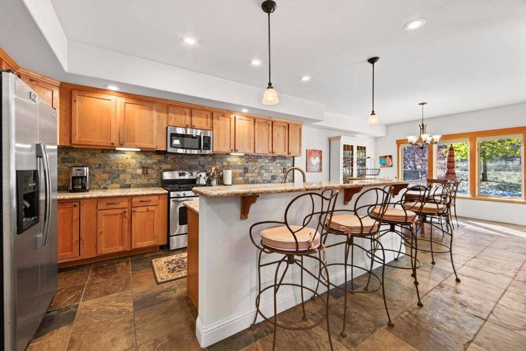 11744 Hope Court, #A, Truckee, CA 96161 11744 Hope Court, #A, Truckee, CA 96161