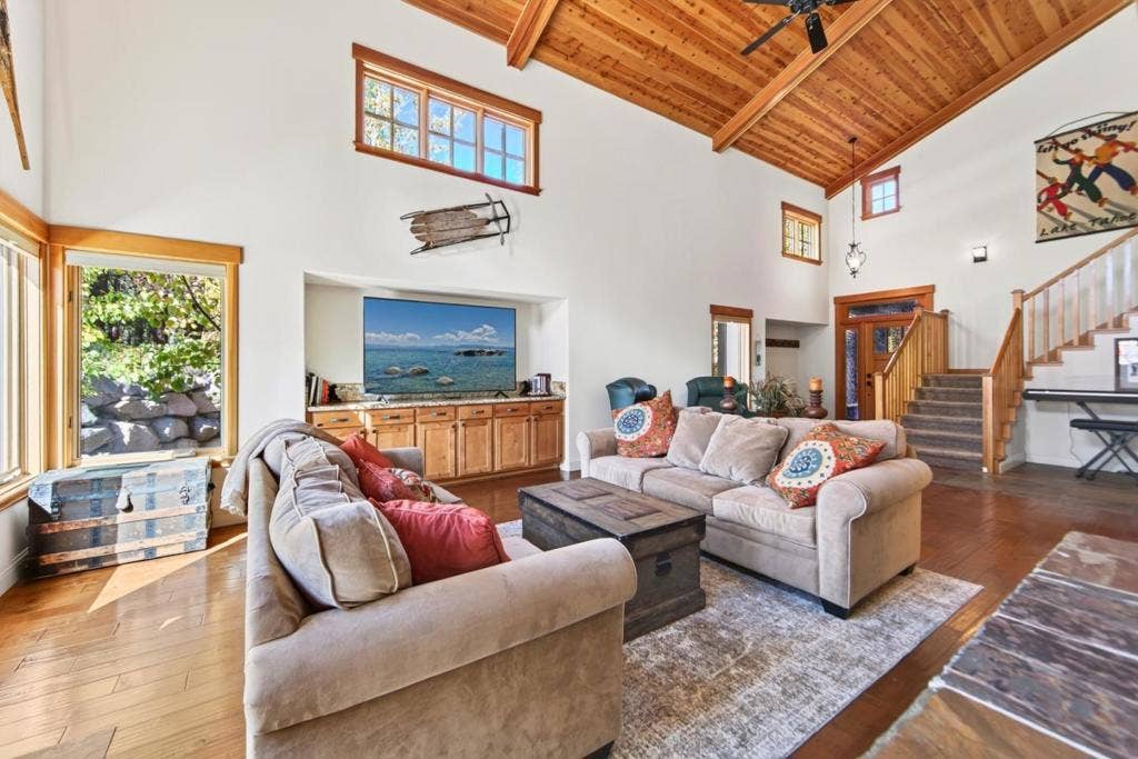 11744 Hope Court, #A, Truckee, CA 96161 11744 Hope Court, #A, Truckee, CA 96161