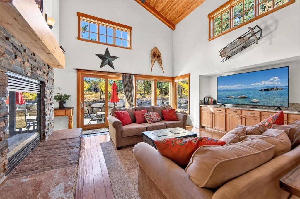 11744 Hope Court, #A, Truckee, CA 96161 11744 Hope Court, #A, Truckee, CA 96161