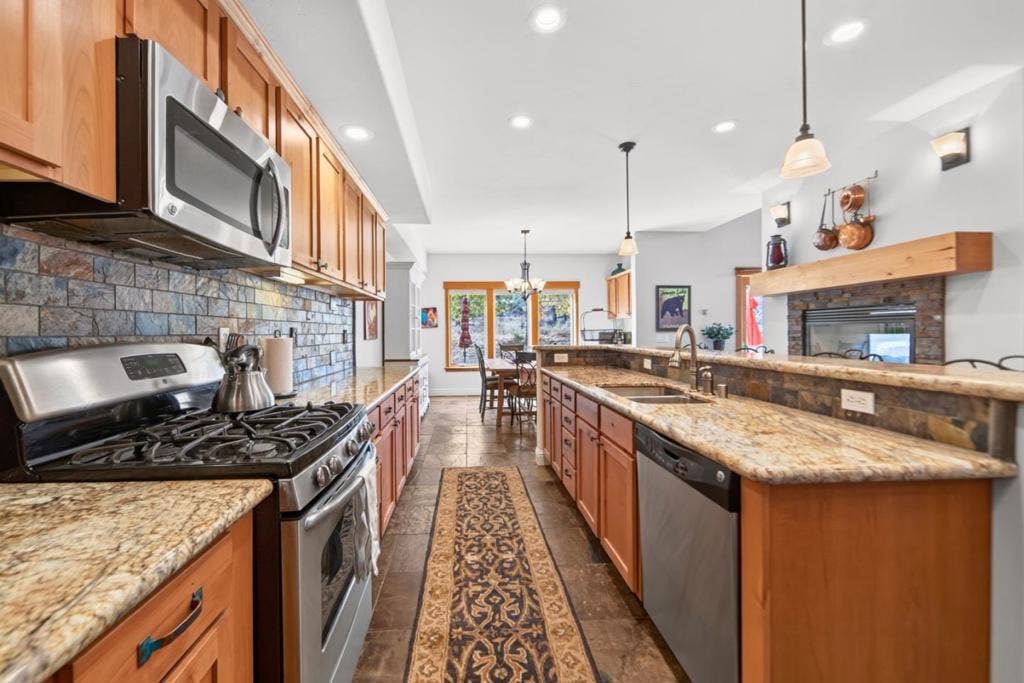 11744 Hope Court, #A, Truckee, CA 96161 11744 Hope Court, #A, Truckee, CA 96161