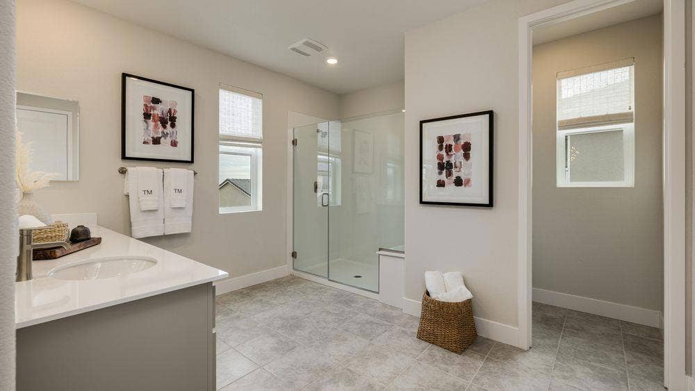 3233 Oak Trail Drive, Manteca, CA 95337 3233 Oak Trail Drive, Manteca, CA 95337