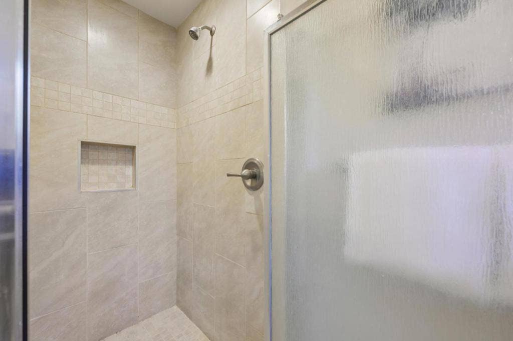 16 Alma Court, Los Altos, CA 94022