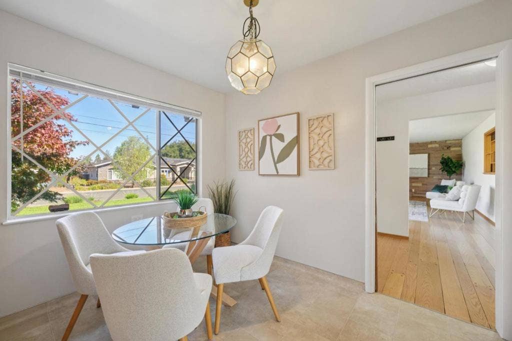 16 Alma Court, Los Altos, CA 94022