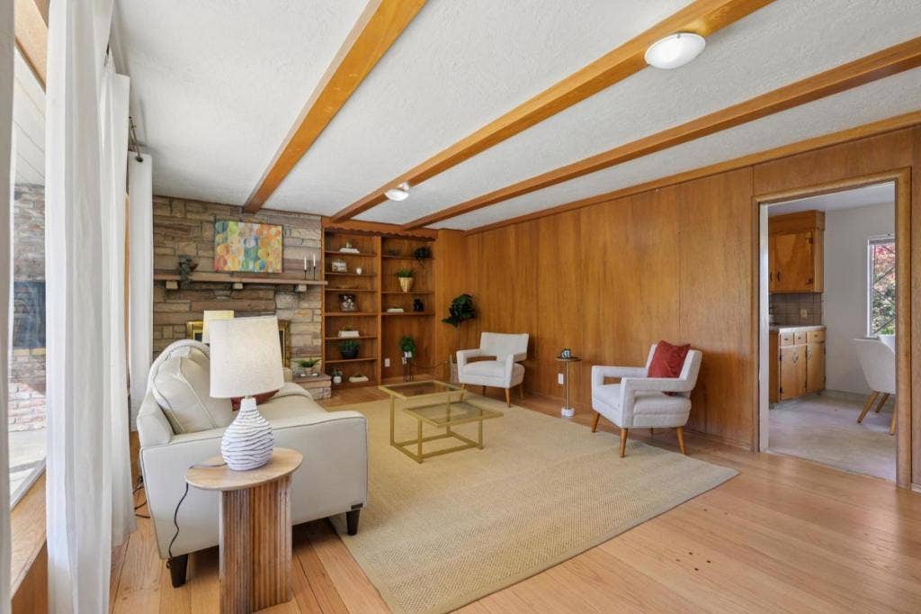 16 Alma Court, Los Altos, CA 94022