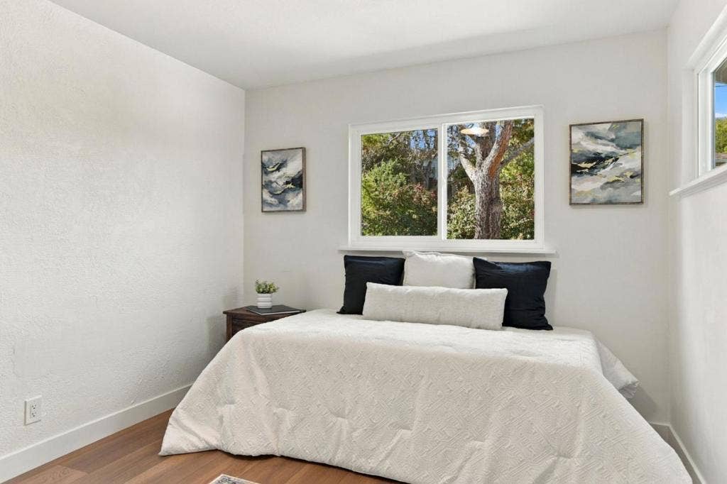 3204 Upper Lock Avenue, Belmont, CA 94002 3204 Upper Lock Avenue, Belmont, CA 94002