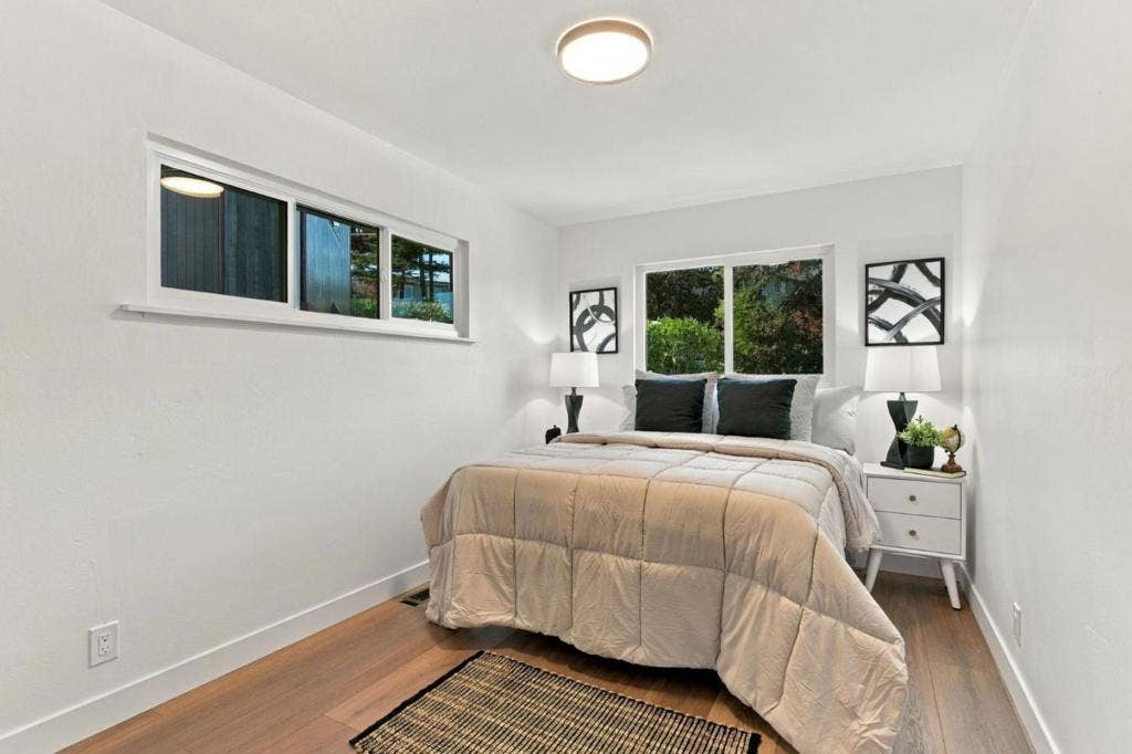 3204 Upper Lock Avenue, Belmont, CA 94002 3204 Upper Lock Avenue, Belmont, CA 94002