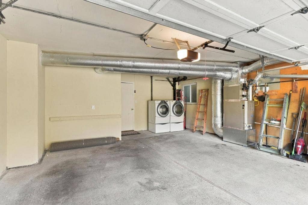 3204 Upper Lock Avenue, Belmont, CA 94002 3204 Upper Lock Avenue, Belmont, CA 94002