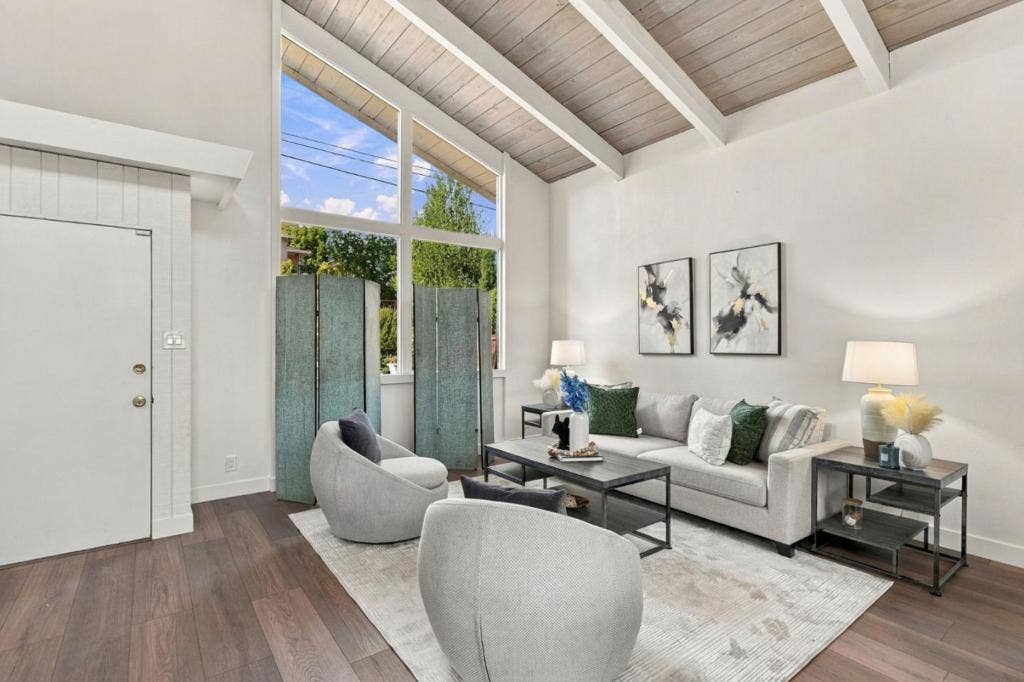 3204 Upper Lock Avenue, Belmont, CA 94002 3204 Upper Lock Avenue, Belmont, CA 94002