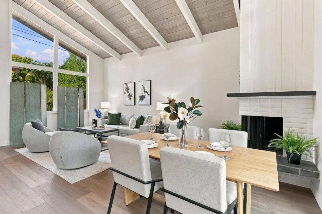 3204 Upper Lock Avenue, Belmont, CA 94002 3204 Upper Lock Avenue, Belmont, CA 94002