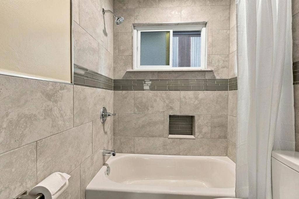 3204 Upper Lock Avenue, Belmont, CA 94002 3204 Upper Lock Avenue, Belmont, CA 94002