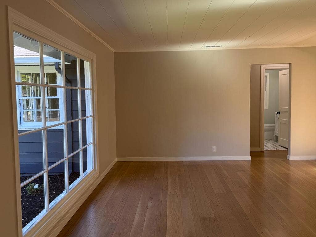 185 Garland Drive, Menlo Park, CA 94025