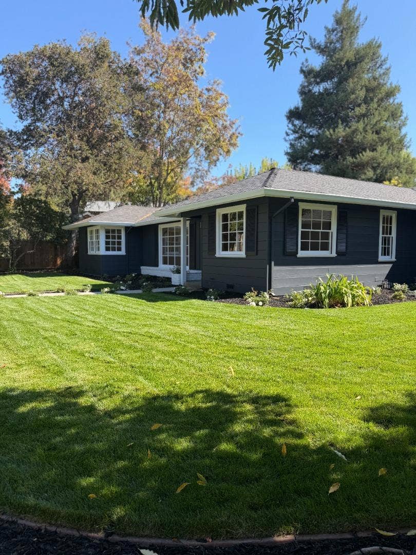 185 Garland Drive, Menlo Park, CA 94025