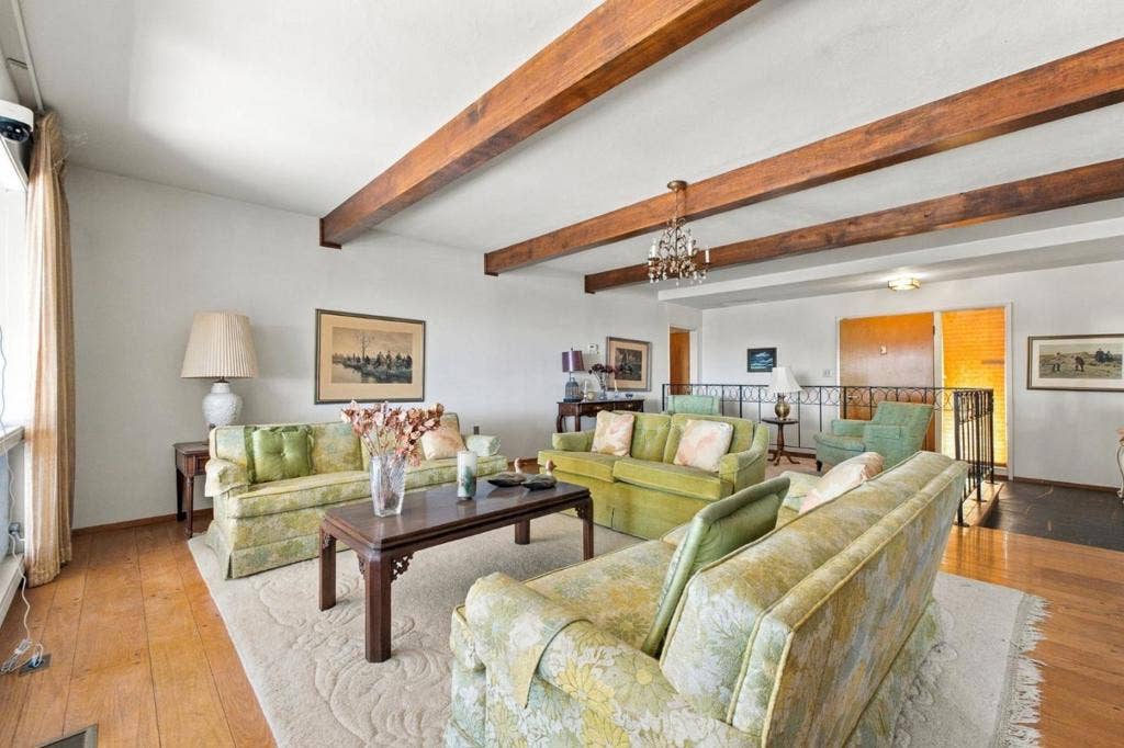 1035 Vista Del Mar, San Jose, CA 95132 1035 Vista Del Mar, San Jose, CA 95132