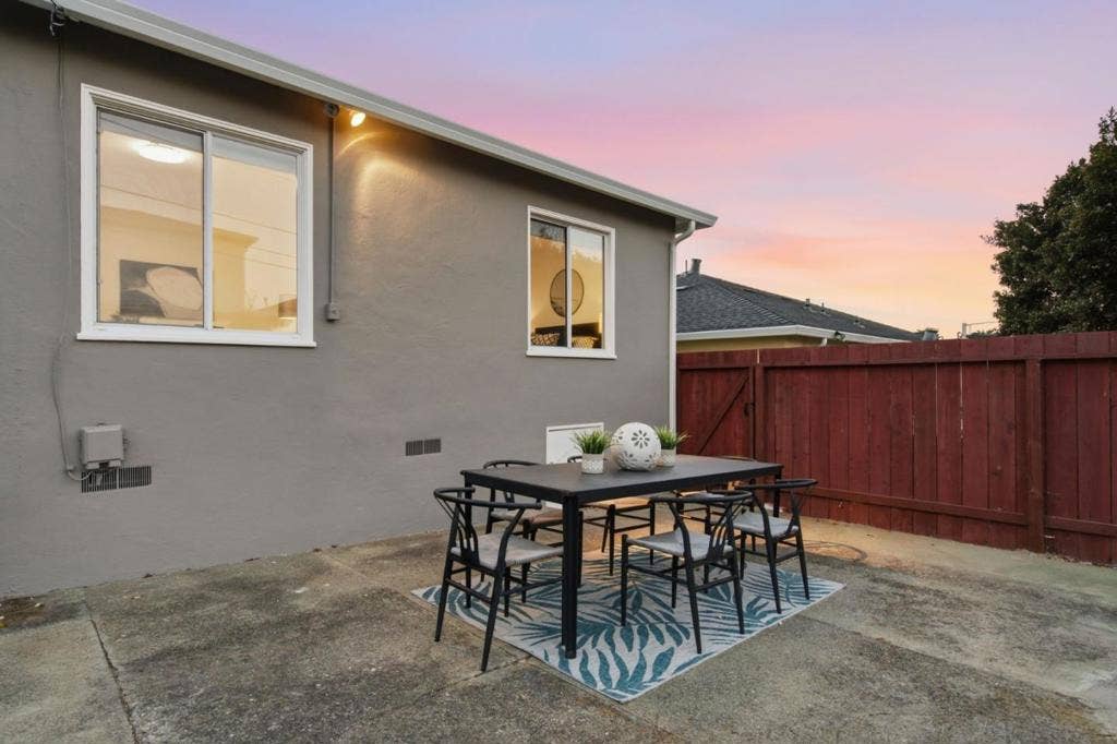 122 Sherwood Way, South San Francisco, CA 94080 122 Sherwood Way, South San Francisco, CA 94080