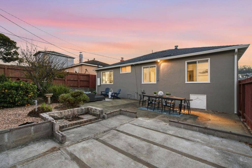 122 Sherwood Way, South San Francisco, CA 94080 122 Sherwood Way, South San Francisco, CA 94080