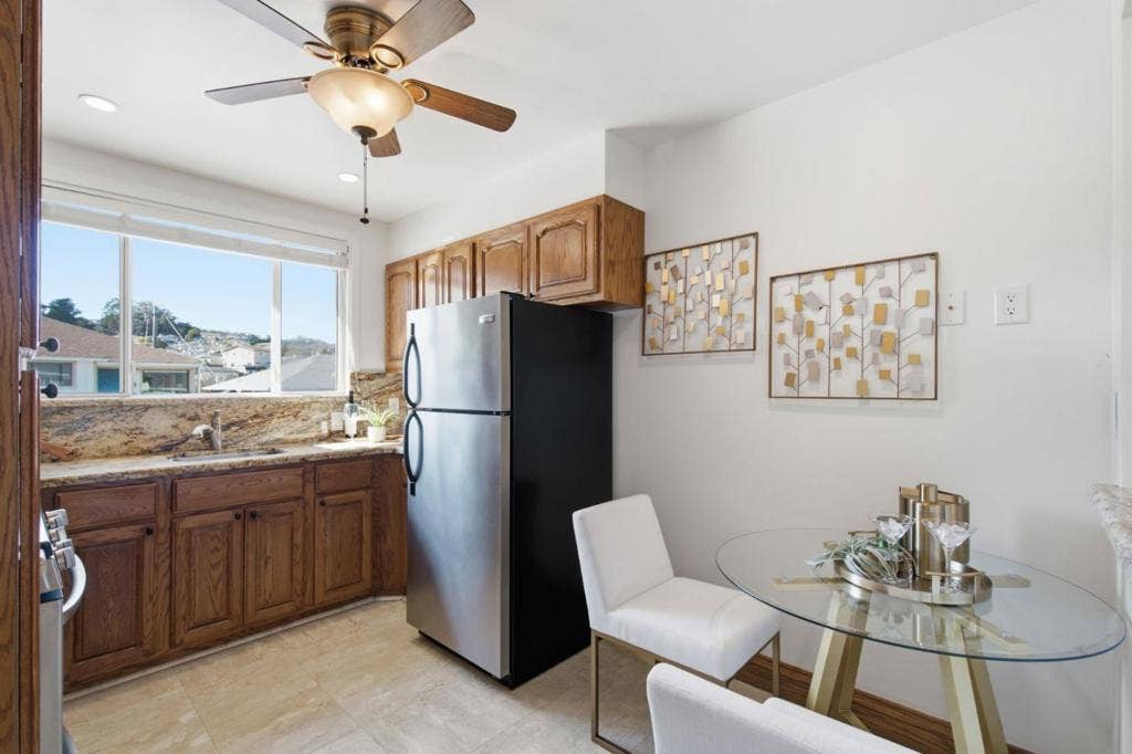 122 Sherwood Way, South San Francisco, CA 94080 122 Sherwood Way, South San Francisco, CA 94080