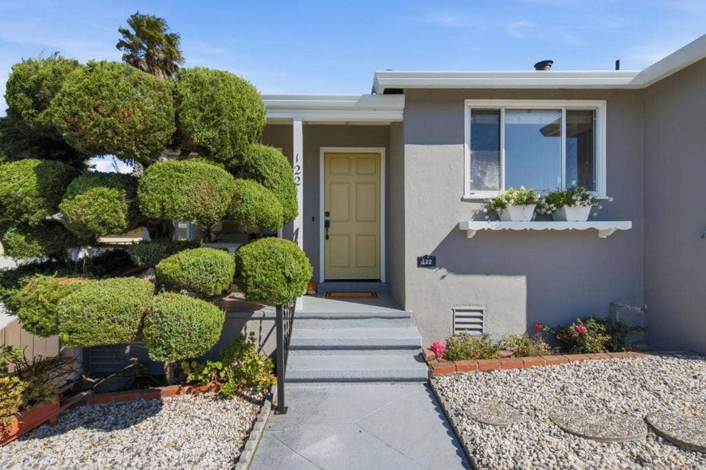 122 Sherwood Way, South San Francisco, CA 94080 122 Sherwood Way, South San Francisco, CA 94080