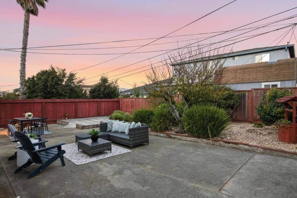 122 Sherwood Way, South San Francisco, CA 94080 122 Sherwood Way, South San Francisco, CA 94080