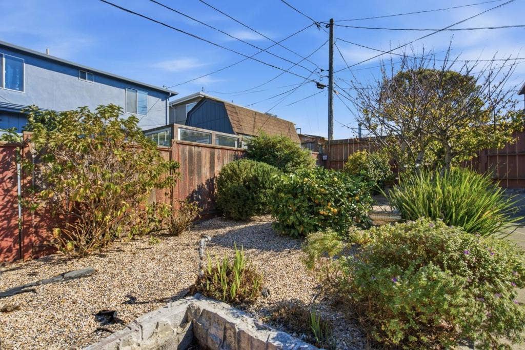 122 Sherwood Way, South San Francisco, CA 94080 122 Sherwood Way, South San Francisco, CA 94080