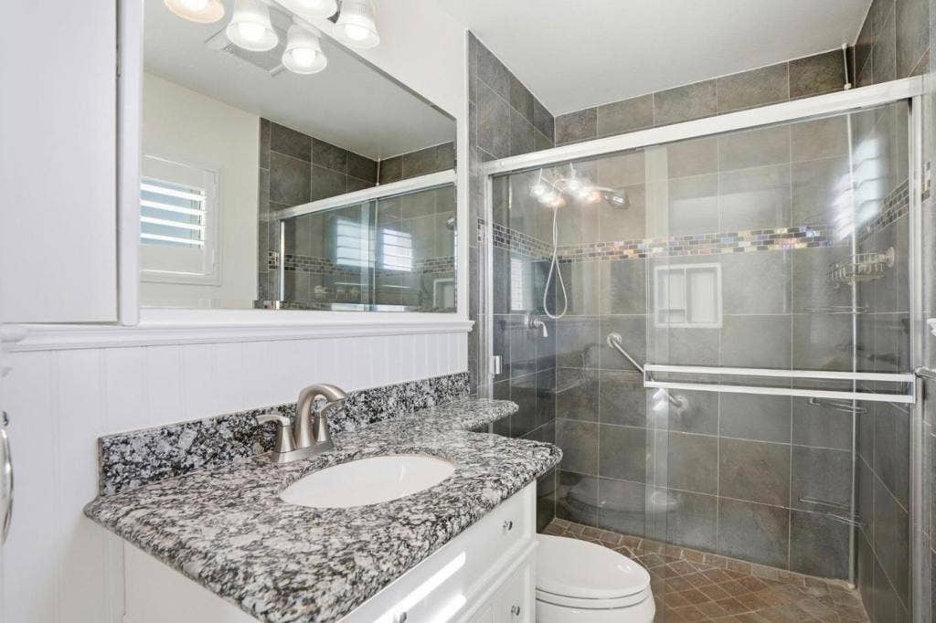 6924 Wisteria Street, San Ramon, CA 94583 6924 Wisteria Street, San Ramon, CA 94583