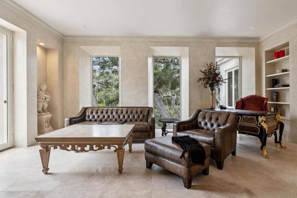 1552 Riata Road, Pebble Beach, CA 93953