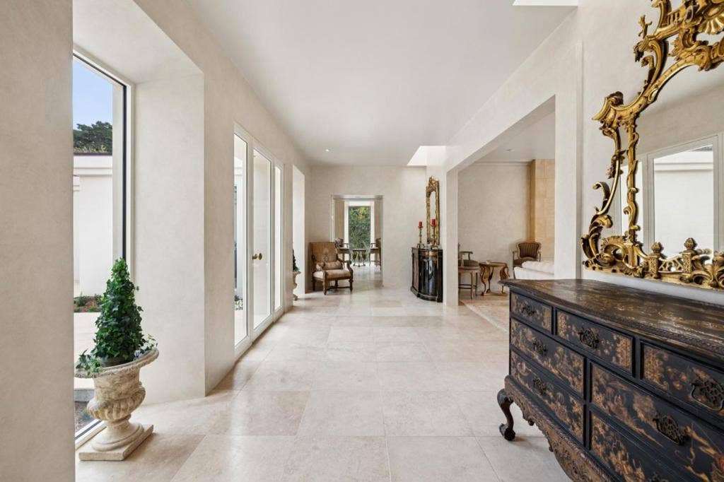 1552 Riata Road, Pebble Beach, CA 93953