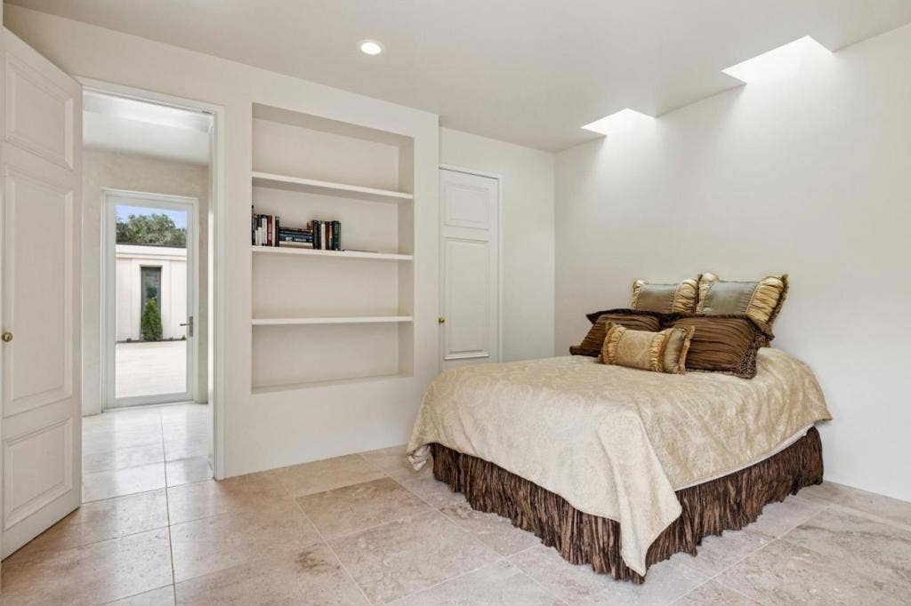 1552 Riata Road, Pebble Beach, CA 93953