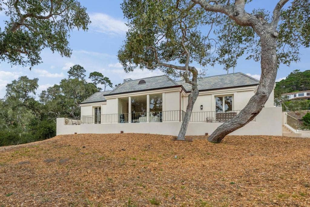 1552 Riata Road, Pebble Beach, CA 93953