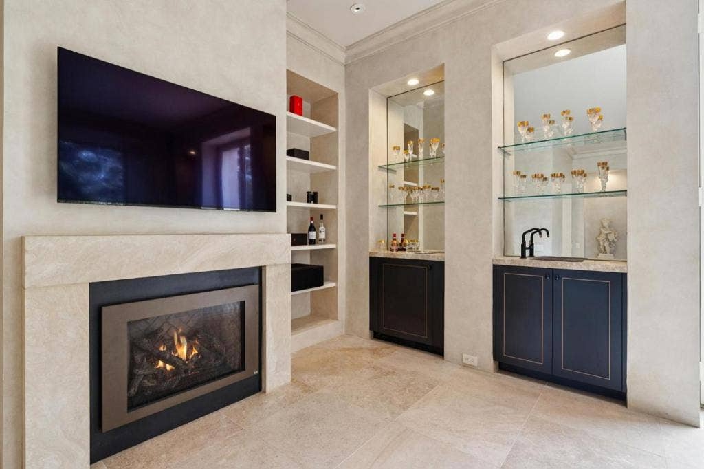 1552 Riata Road, Pebble Beach, CA 93953