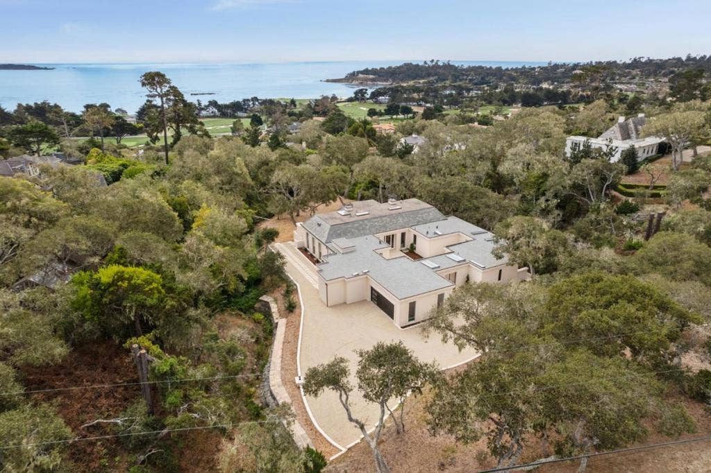 1552 Riata Road, Pebble Beach, CA 93953