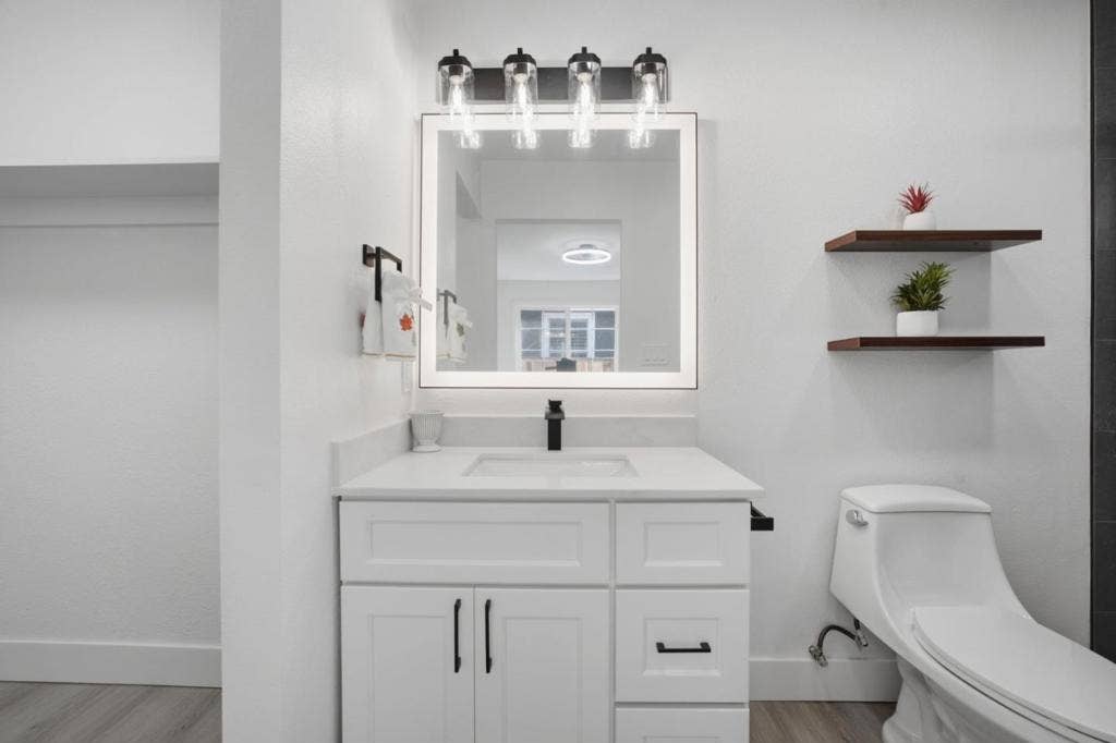 1384 Madera Avenue, Menlo Park, CA 94025 1384 Madera Avenue, Menlo Park, CA 94025
