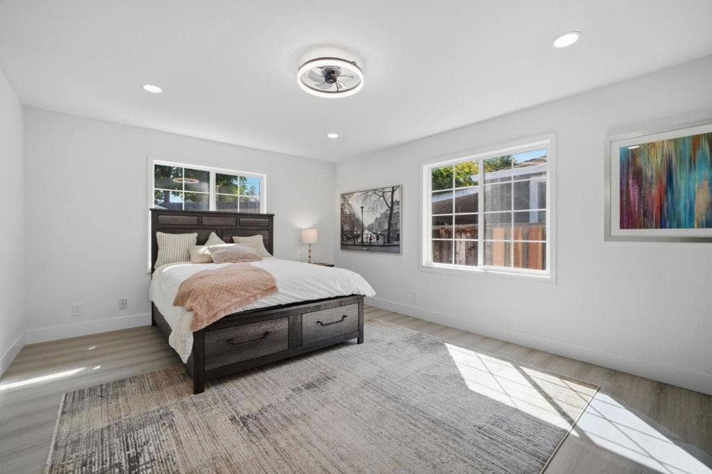 1384 Madera Avenue, Menlo Park, CA 94025 Master Bedroom