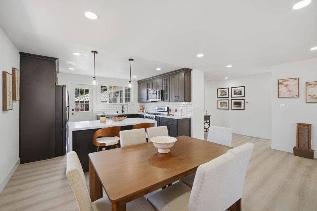 1384 Madera Avenue, Menlo Park, CA 94025 1384 Madera Avenue, Menlo Park, CA 94025