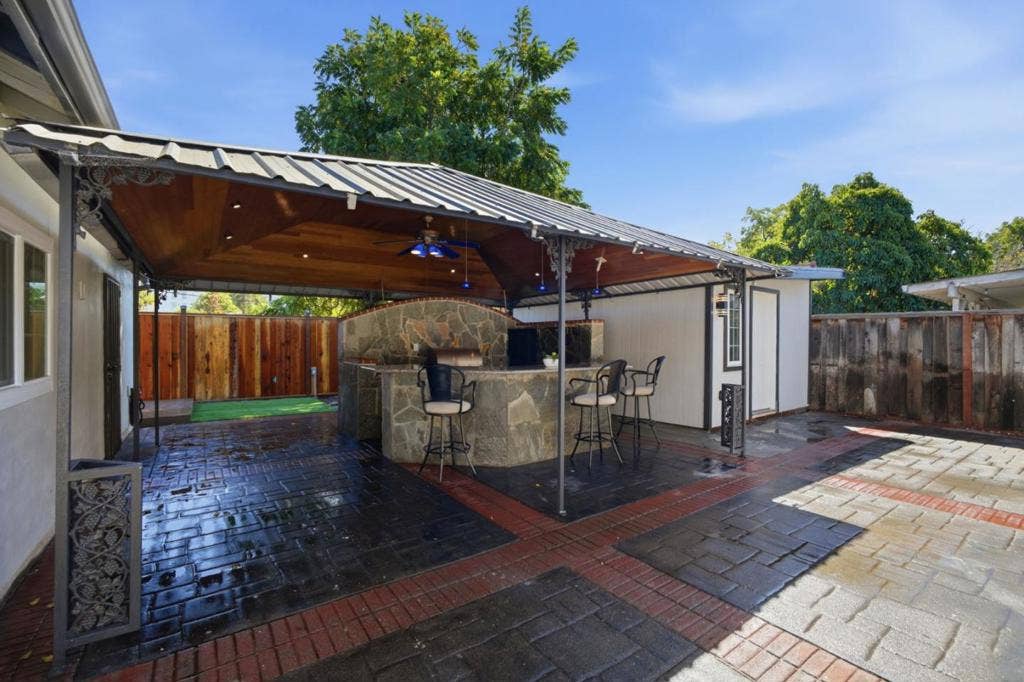 1384 Madera Avenue, Menlo Park, CA 94025 1384 Madera Avenue, Menlo Park, CA 94025