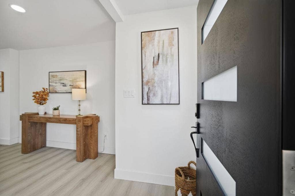 1384 Madera Avenue, Menlo Park, CA 94025 1384 Madera Avenue, Menlo Park, CA 94025