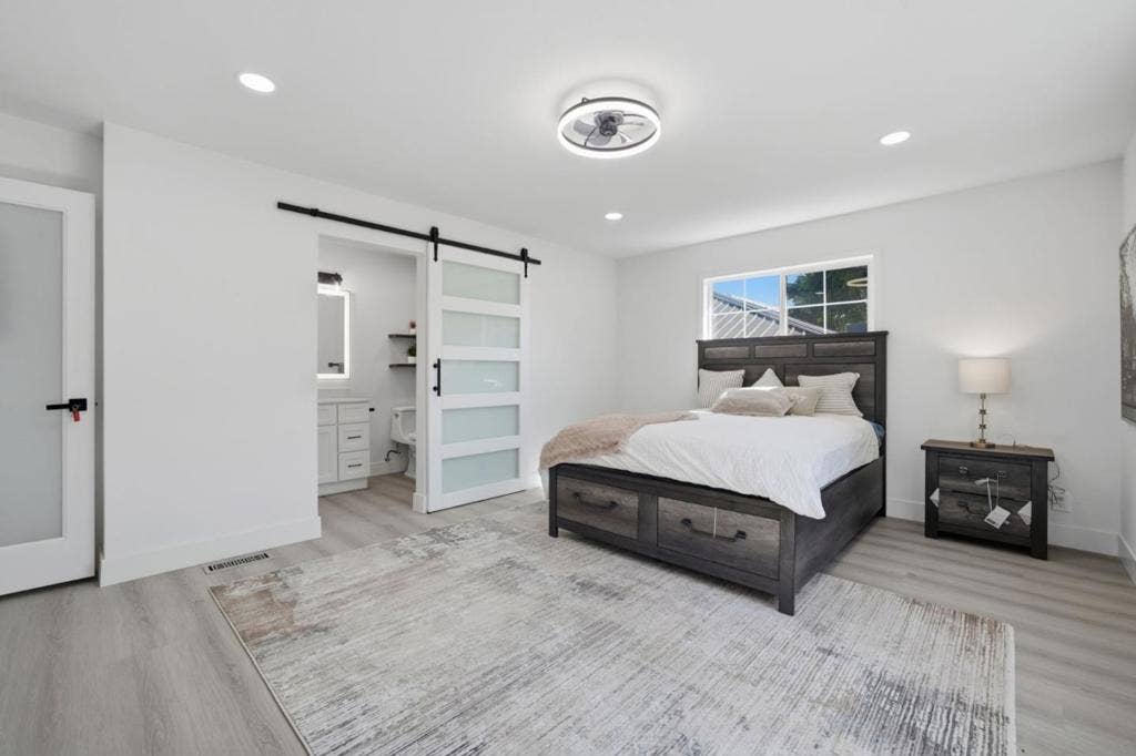 1384 Madera Avenue, Menlo Park, CA 94025 1384 Madera Avenue, Menlo Park, CA 94025