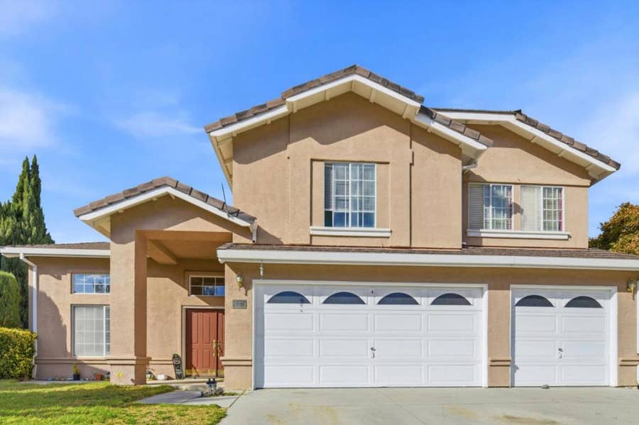 Property photo for 2120 Primrose Court, Hollister, CA