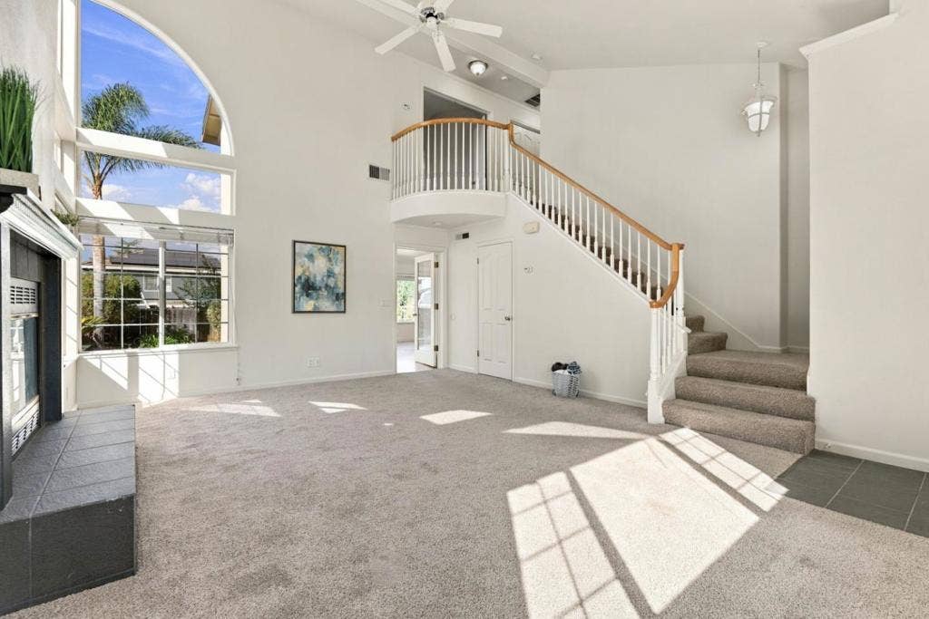 1490 Farragot Drive, Hollister, CA 95023 1490 Farragot Drive, Hollister, CA 95023