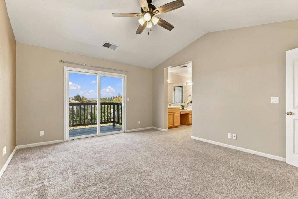 1490 Farragot Drive, Hollister, CA 95023 1490 Farragot Drive, Hollister, CA 95023