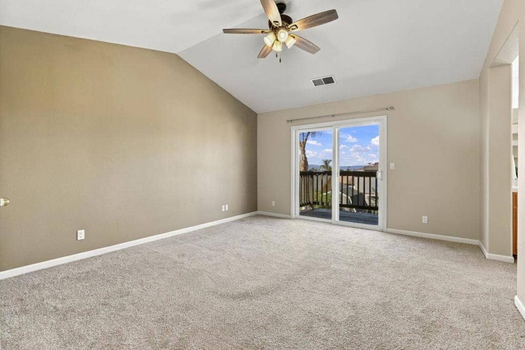 1490 Farragot Drive, Hollister, CA 95023 1490 Farragot Drive, Hollister, CA 95023