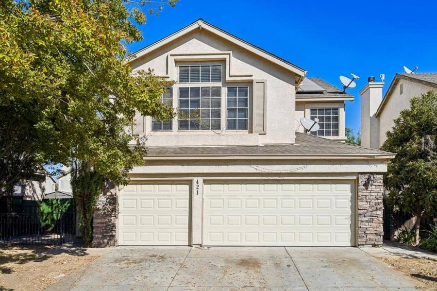 Property photo for 421 De Bord Drive, Tracy, CA